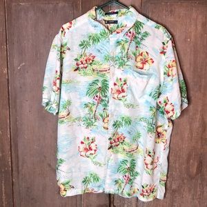 Men’s XL camp shirt Hawaiian great colors